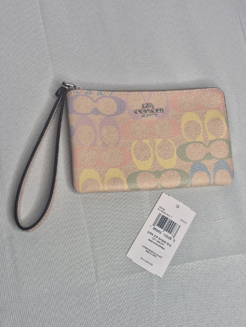 COACH Corner Zip Rainbow Signature Wristlet NWT - Picture 6 of 11